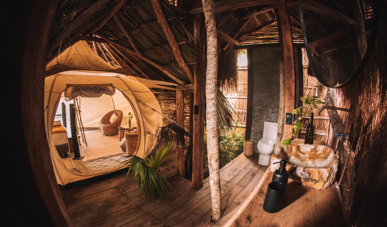 Uman Glamping & Cenote Tulum Hotell Exteriör bild
