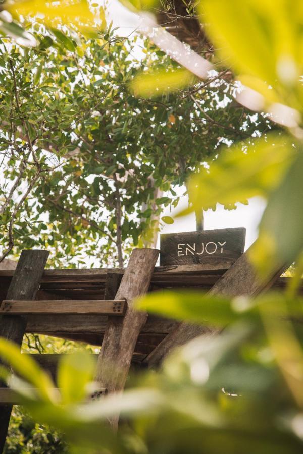 Uman Glamping & Cenote Tulum Hotell Exteriör bild