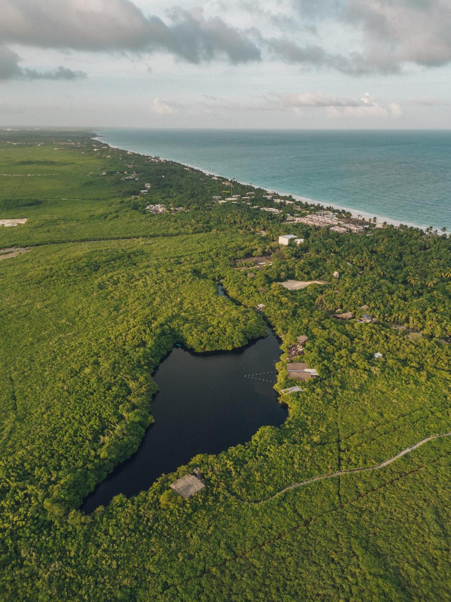 Uman Glamping & Cenote Tulum Hotell Exteriör bild